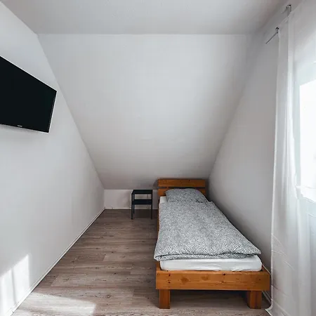 Dornfelder 2 * Hanhofen