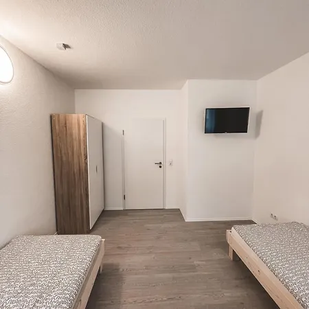 Dornfelder 2 * Hanhofen